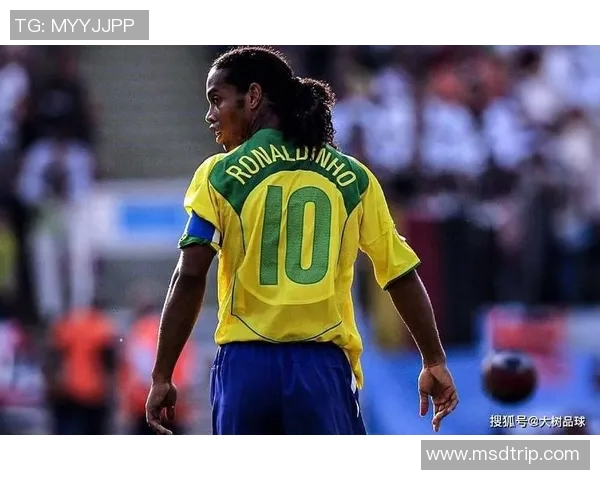 足球明星小罗现年几岁他的职业生涯和成就回顾 足球明星小罗现年几岁他的职业生涯和成就回顾