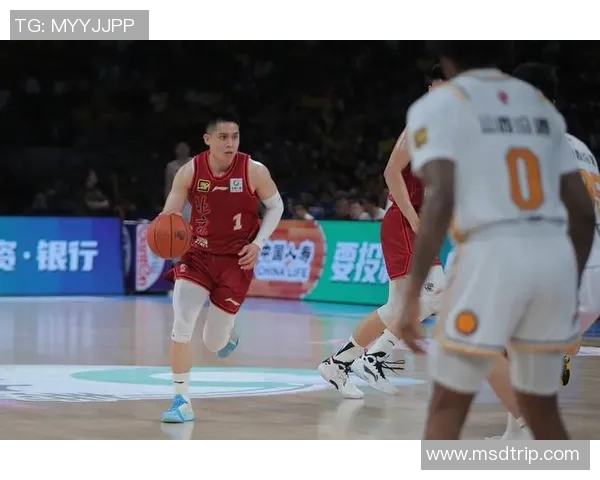 明星篮球竞技盛宴明星球员齐聚展现激情与实力的巅峰对决